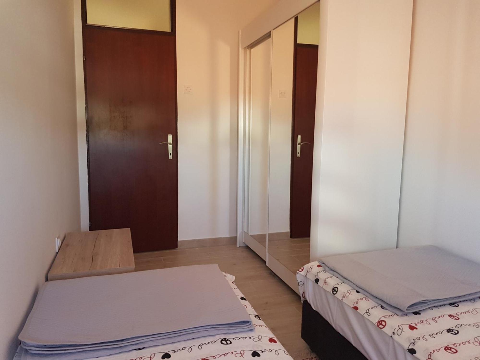 Apartament Center *